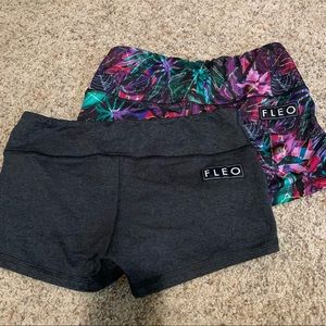 2 OG Fleo Shorts